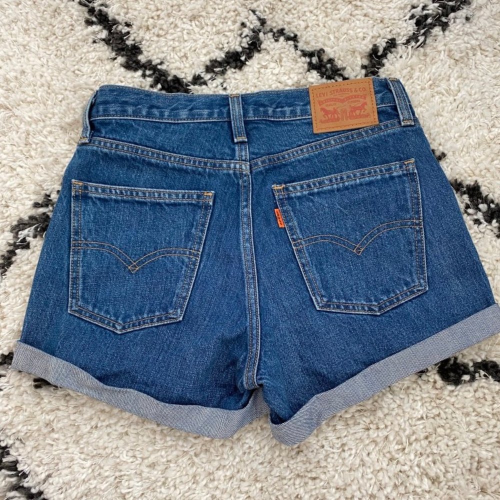 Levi's Button Fly Denim Short - Picture 3 of 6